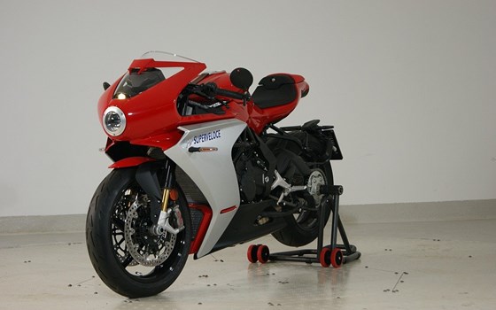 Gebrauchtmotorrad MV Agusta Superveloce 800 - Bild 13