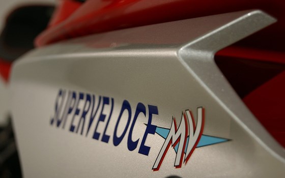 Gebrauchtmotorrad MV Agusta Superveloce 800 - Bild 6