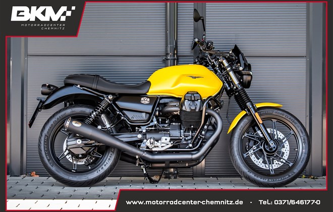 Moto Guzzi V7 Stone