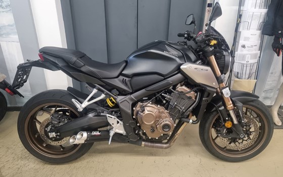 Gebrauchtmotorrad Honda CB650R - Bild 1 Gebrauchtmotorrad Honda CB650R - Bild 1