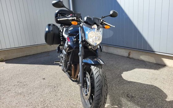 Gebrauchtmotorrad Yamaha XJ6 - Bild 2 Gebrauchtmotorrad Yamaha XJ6 - Bild 2