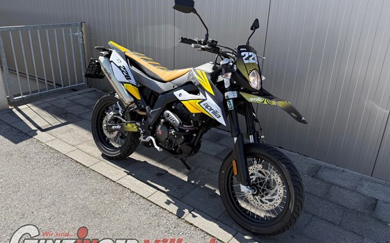 Gebrauchtmotorrad Aprilia SX 125 - Bild 1 Gebrauchtmotorrad Aprilia SX 125 - Bild 1