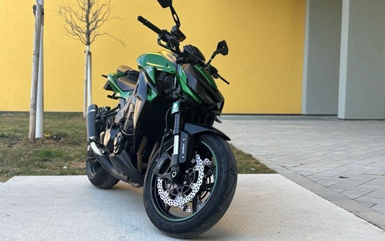Gebrauchtmotorrad Kawasaki Z1000 - Bild 1