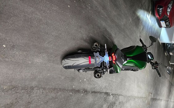 Gebrauchtmotorrad Kawasaki Z1000 - Bild 7