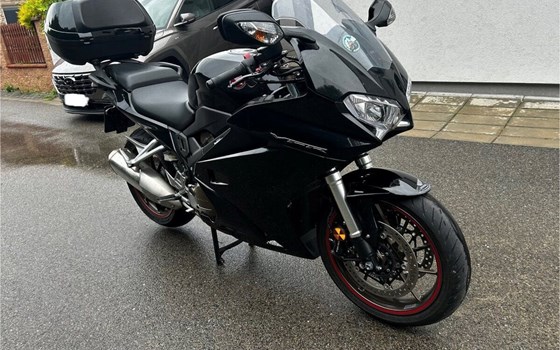 Gebrauchtmotorrad Honda VFR 800 F - Bild 5