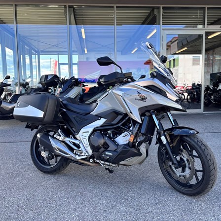 Honda NC750X DCT