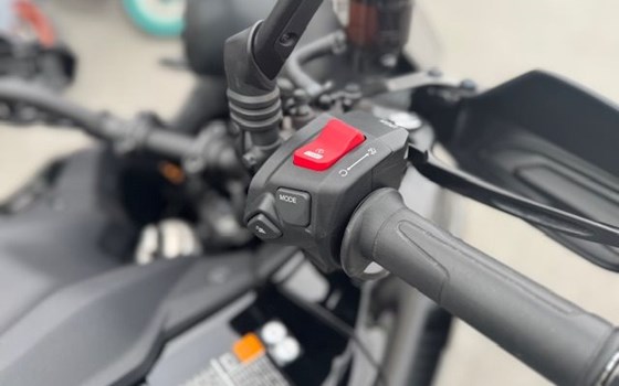 Gebrauchtmotorrad Yamaha Tracer 9 GT+ Y-AMT - Bild 3