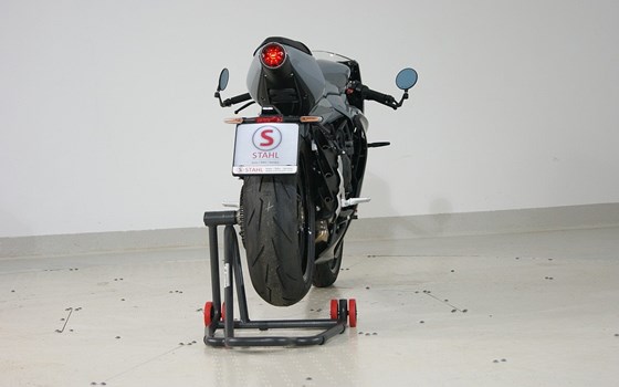 Neufahrzeug MV Agusta Superveloce 800 - Bild 15