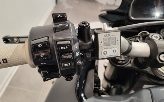 Gebrauchtmotorrad Yamaha MT-10 - Bild 10