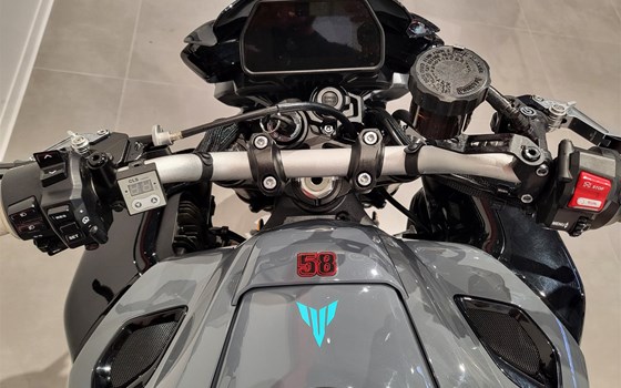 Gebrauchtmotorrad Yamaha MT-10 - Bild 12