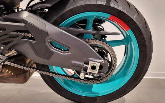 Gebrauchtmotorrad Yamaha MT-10 - Bild 16