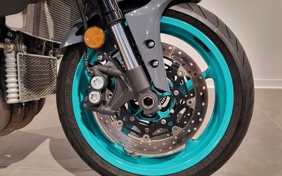 Gebrauchtmotorrad Yamaha MT-10 - Bild 4