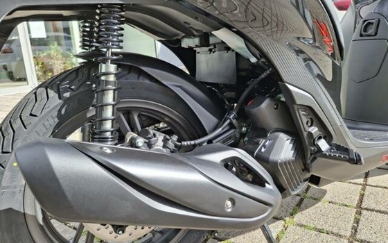 Neufahrzeug Honda SH125i - Bild 7