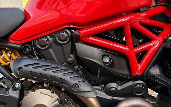 Gebrauchtmotorrad Ducati Monster 821 - Bild 10 Gebrauchtmotorrad Ducati Monster 821 - Bild 10