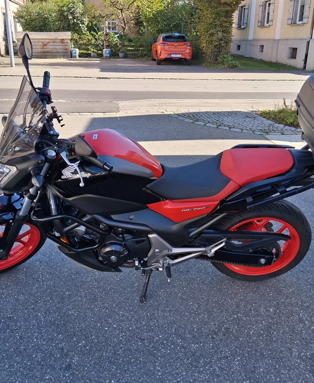 Honda NC750S