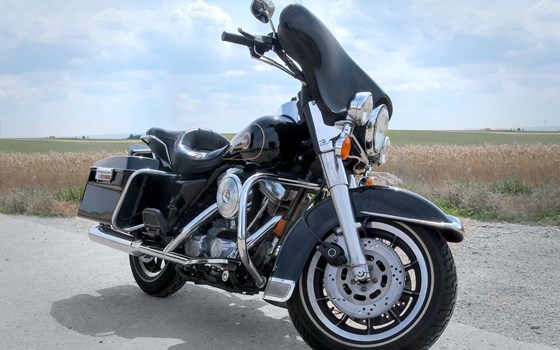 Gebrauchtmotorrad Harley-Davidson Touring Electra Glide Standard FLHT - Bild 3