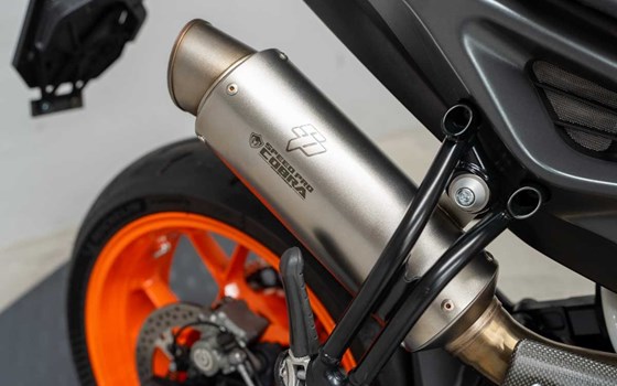 Motorrad Occasion KTM 890 Duke R - Bild 4