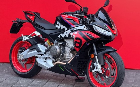 Motorrad Occasion Aprilia Tuono 660 Factory - Bild 5