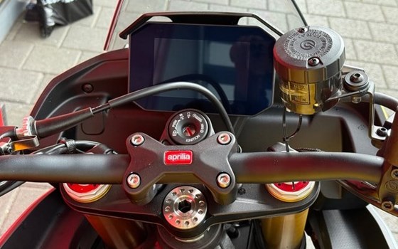 Neufahrzeug Aprilia Tuono V4 1100 - Bild 5