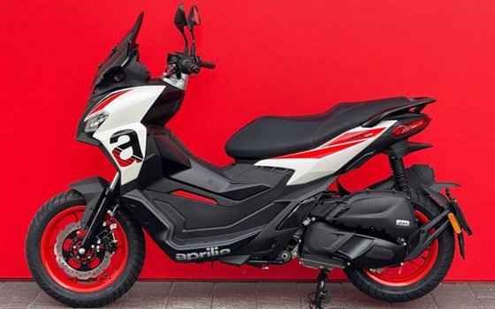 Neufahrzeug Aprilia SR GT 200 - Bild 2