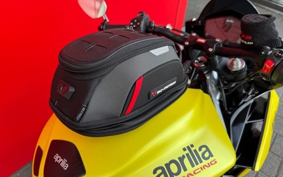 Motorrad Occasion Aprilia Tuono 660 - Bild 3