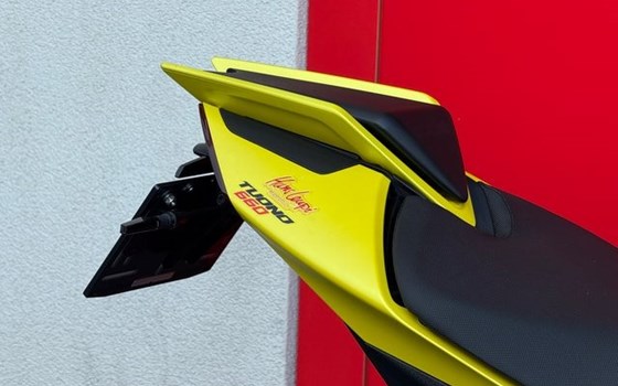 Motorrad Occasion Aprilia Tuono 660 - Bild 4