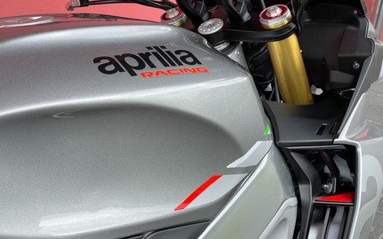 Neufahrzeug Aprilia Tuono V4 1100 - Bild 4