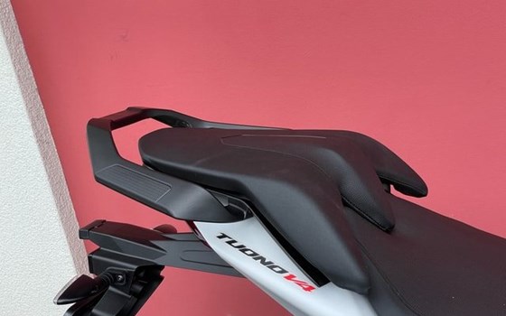 Neufahrzeug Aprilia Tuono V4 1100 - Bild 3