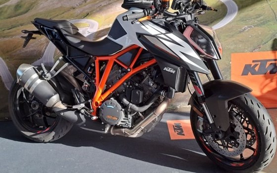 Gebrauchtmotorrad KTM 1290 Super Duke R - Bild 1