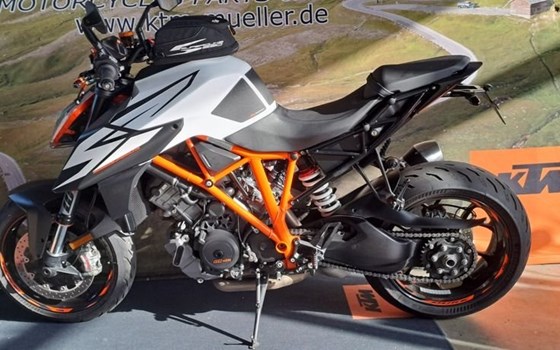 Gebrauchtmotorrad KTM 1290 Super Duke R - Bild 4