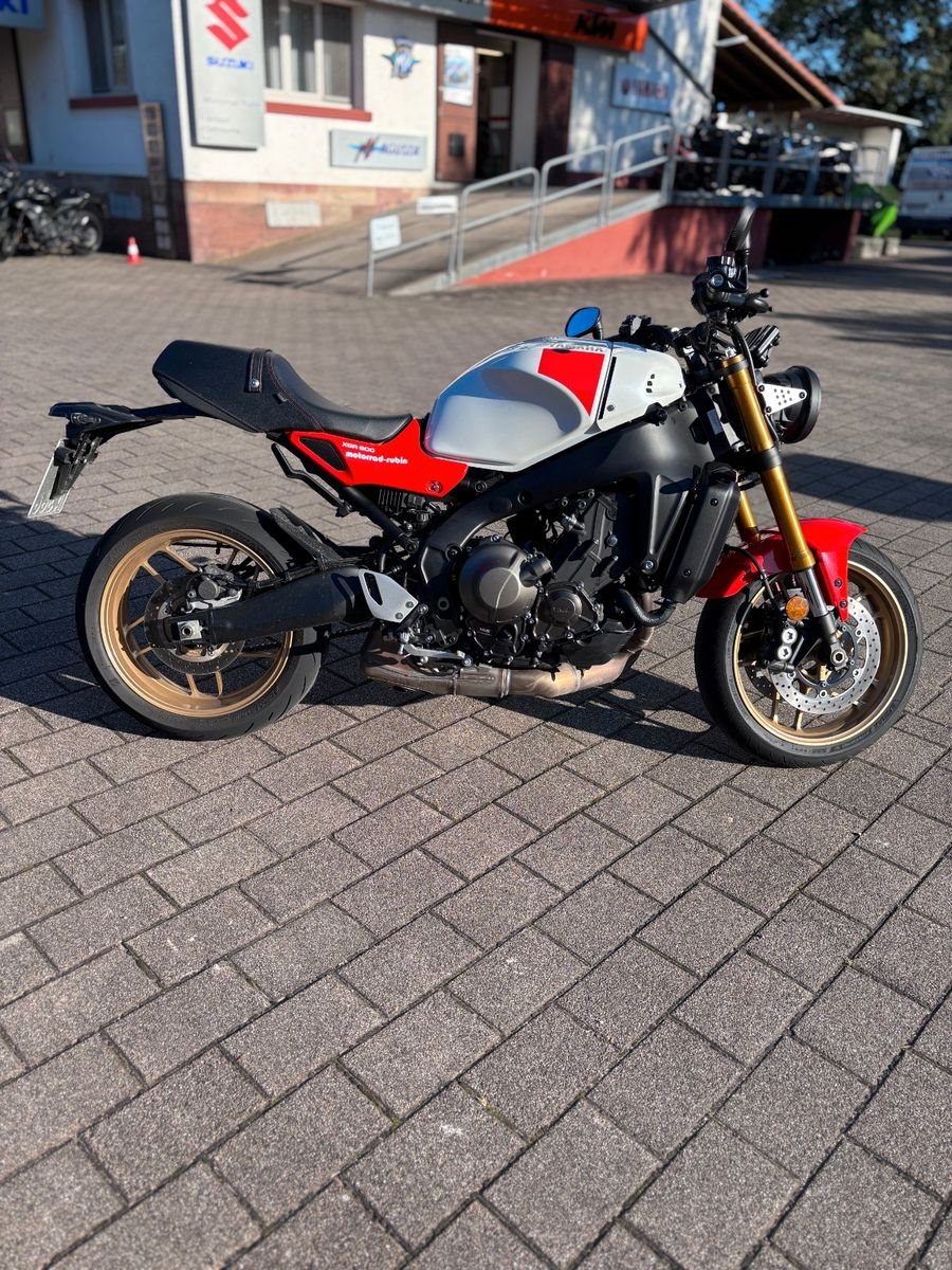 Yamaha XSR900 