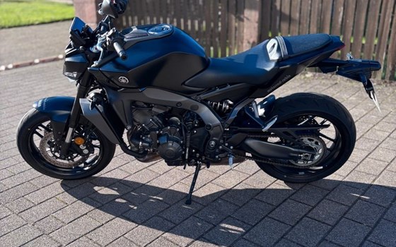 Gebrauchtmotorrad Yamaha MT-09 - Bild 3
