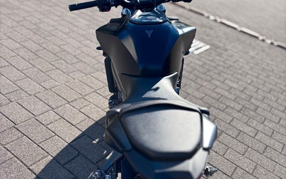 Gebrauchtmotorrad Yamaha MT-09 - Bild 4