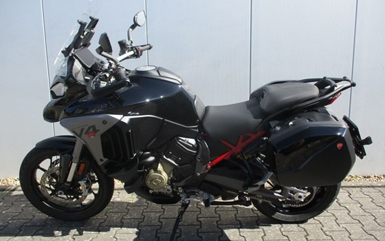 Gebrauchtmotorrad Ducati Multistrada V4 S - Bild 4
