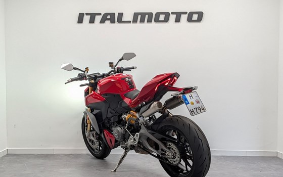Gebrauchtmotorrad Ducati Streetfighter V2 S - Bild 5