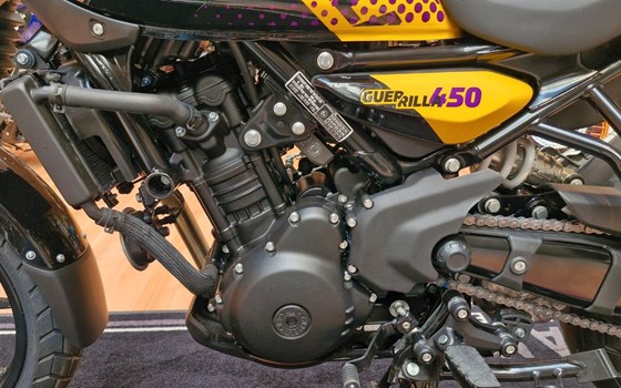 Neufahrzeug Royal Enfield Guerrilla 450 - Bild 10