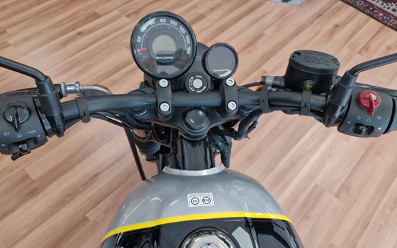 Neufahrzeug Royal Enfield HNTR 350 - Bild 9