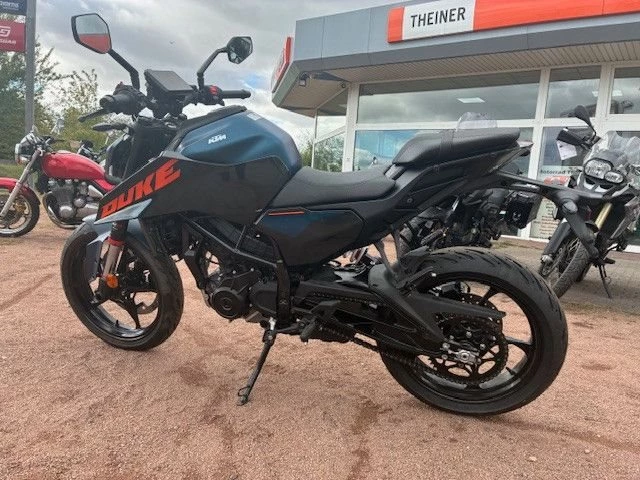 Angebot KTM 125 Duke Bild 3: Angebot KTM 125 Duke