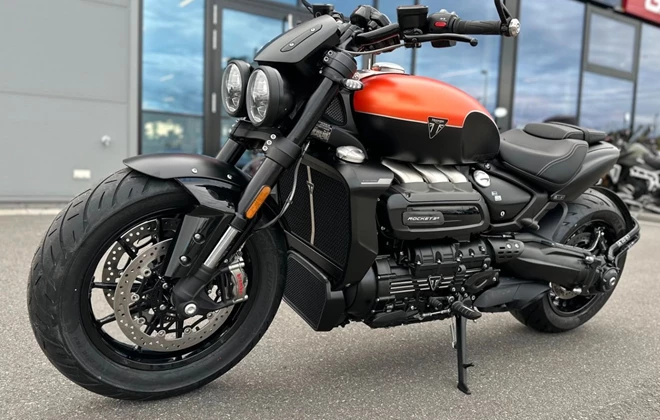 Triumph Rocket 3 Storm R