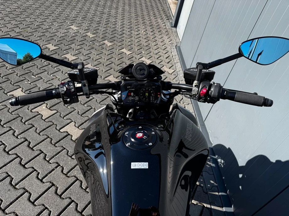 Angebot Ducati Diavel V4 Bild 4: Angebot Ducati Diavel V4