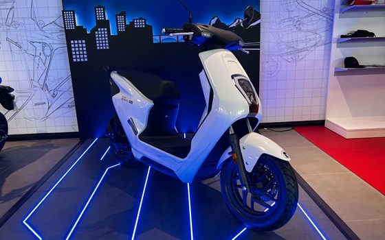 Gebrauchtmotorrad Honda EM1 e - Bild 1