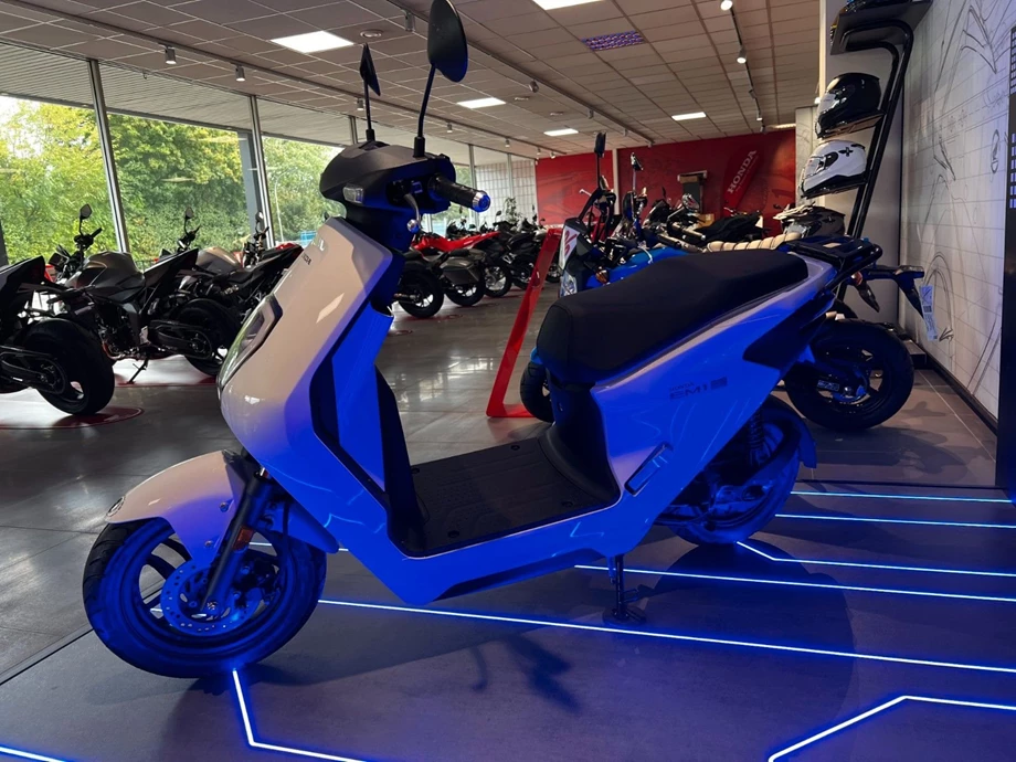 Angebot Honda EM1 e Bild 3: Angebot Honda EM1 e