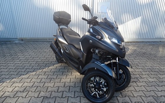 Gebrauchtmotorrad Yamaha Tricity 300 - Bild 1