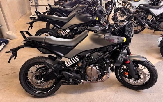 Neufahrzeug Husqvarna Svartpilen 125 - Bild 2