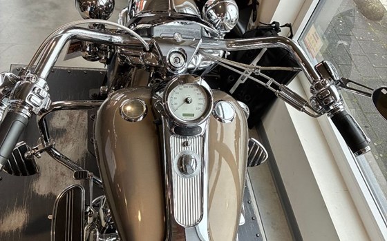 Gebrauchtmotorrad Harley-Davidson Softail Springer 1350 Evolution - Bild 8