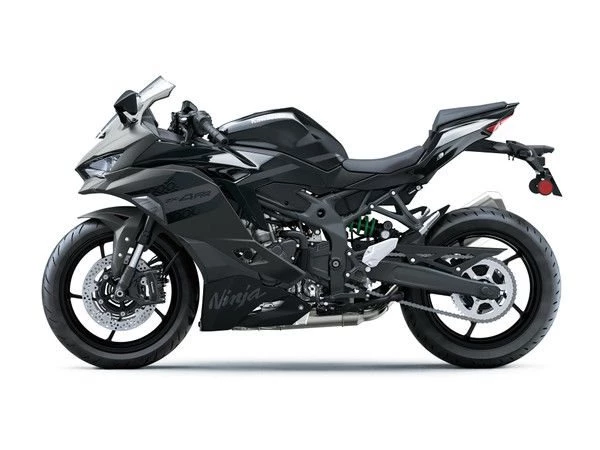 Angebot Kawasaki Ninja ZX-4RR Bild 3: Angebot Kawasaki Ninja ZX-4RR