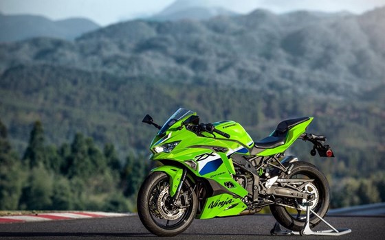 Neufahrzeug Kawasaki Ninja ZX-4RR - Bild 7