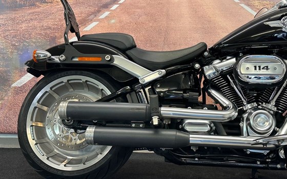 Gebrauchtmotorrad Harley-Davidson Softail Fat Boy 114 FLFBS - Bild 3