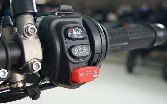 Gebrauchtmotorrad MV Agusta Enduro Veloce - Bild 12