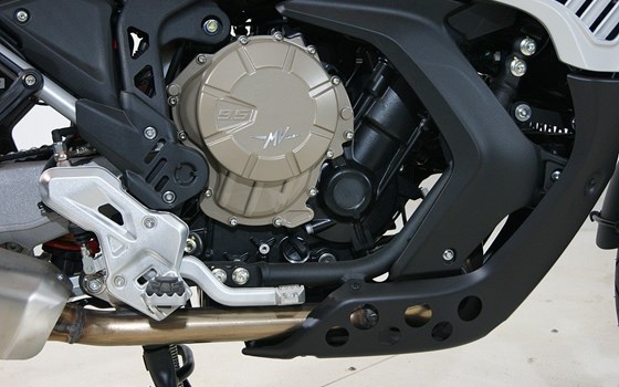 Gebrauchtmotorrad MV Agusta Enduro Veloce - Bild 7 Gebrauchtmotorrad MV Agusta Enduro Veloce - Bild 7